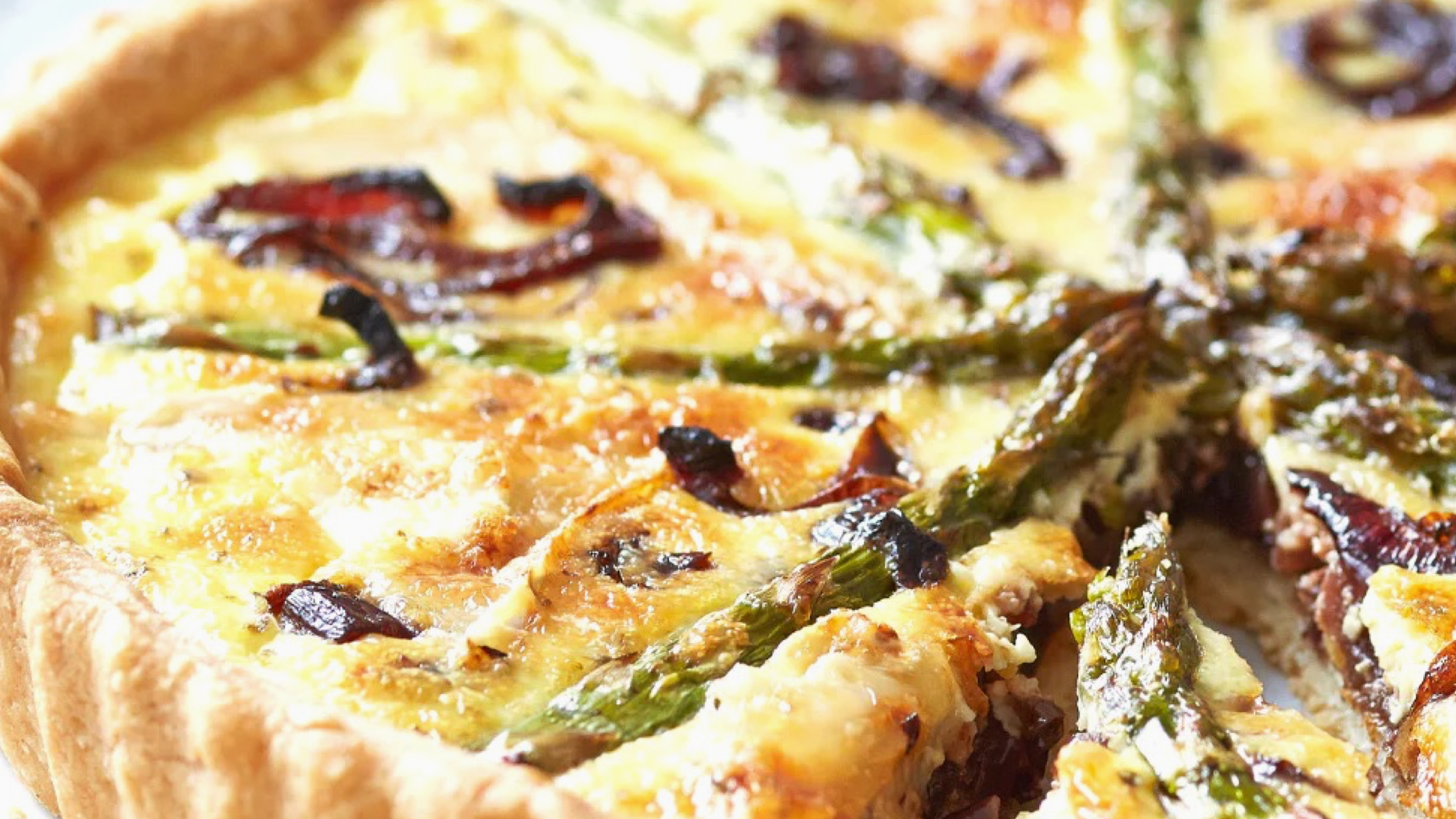 Caramelized-Onion and Asparagus Quiche